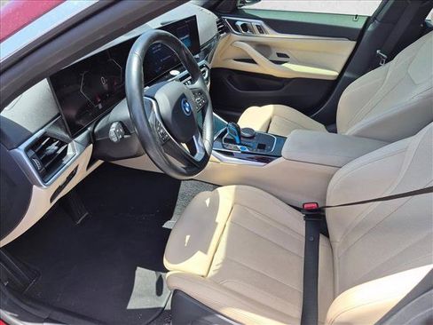 Used 2023 BMW i4 eDrive40 RWD image 12