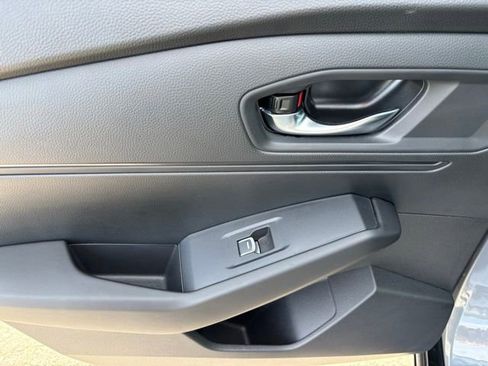 Used 2023 Honda Accord Sport image 16