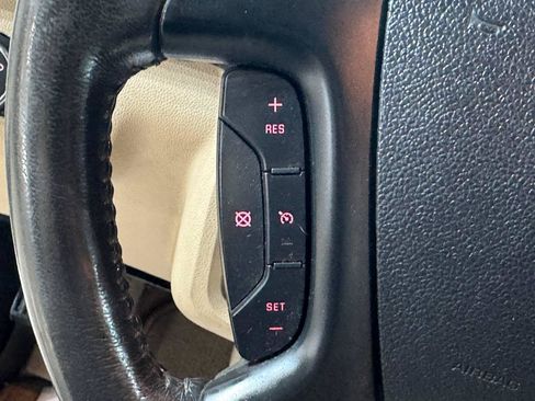 Used 2012 GMC Acadia Denali AWD/4WD image 23