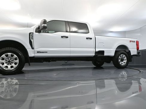 Used 2024 Ford F350 XLT w/ FX4 Off-Road Package image 51