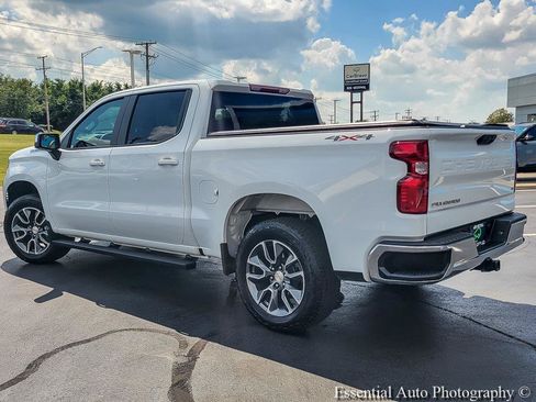 Certified 2025 Chevrolet Silverado 1500 LT AWD/4WD image 9