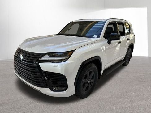 New 2025 Lexus LX 700h Overtrail image 25