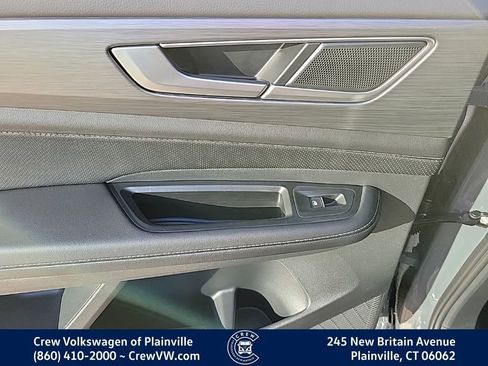 New 2026 Volkswagen Atlas Cross Sport SE image 48