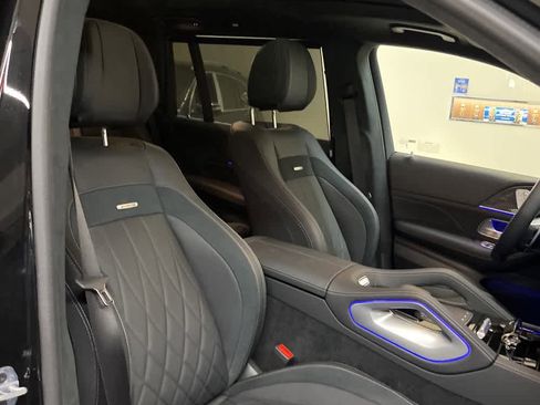 Used 2026 Mercedes-Benz GLS 63 AMG 4MATIC image 12