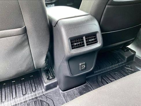 Used 2020 GMC Terrain SLE w/ LPO, Floor Liner Package image 23