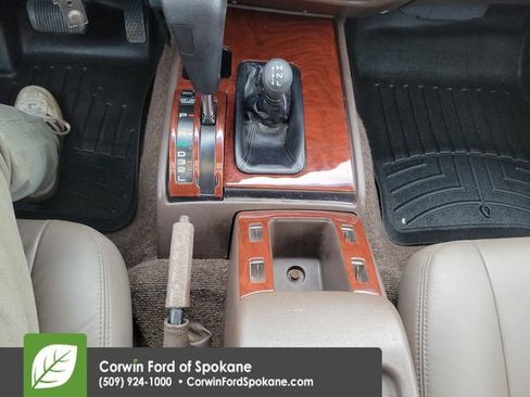 Used 1991 Toyota Land Cruiser image 32