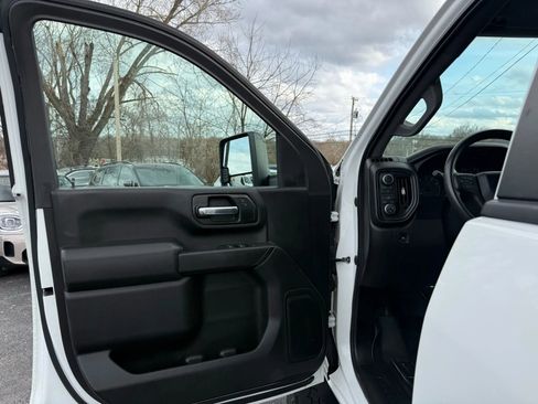 Used 2020 Chevrolet Silverado 2500 W/T w/ Gooseneck/5TH Wheel Package AWD/4WD image 10