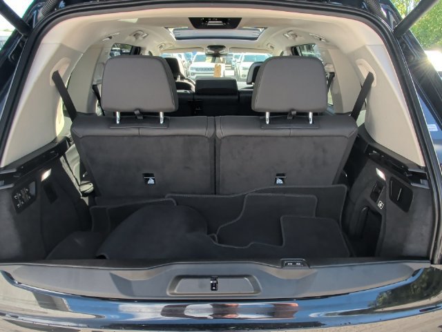 Used 2025 BMW X7 xDrive40i AWD/4WD image 36