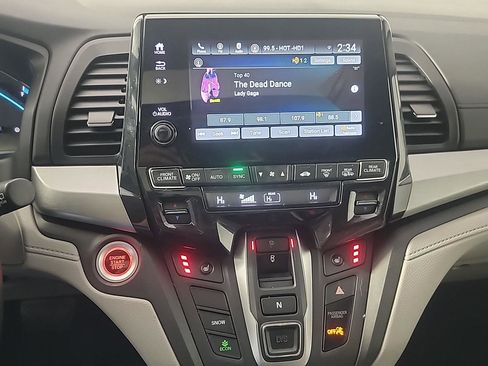 Certified 2019 Honda Odyssey EX-L image 32
