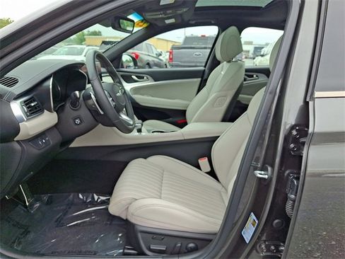 Used 2023 Genesis G70 3.3T w/ Sport Advanced Package image 14