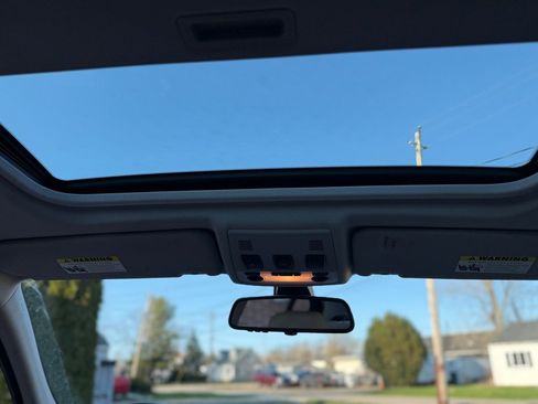 Used 2009 BMW 328i xDrive Sedan image 16