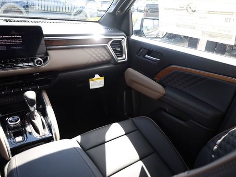 New 2026 GMC Canyon Denali AWD/4WD image 20