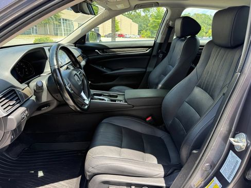Used 2020 Honda Accord EX-L image 35