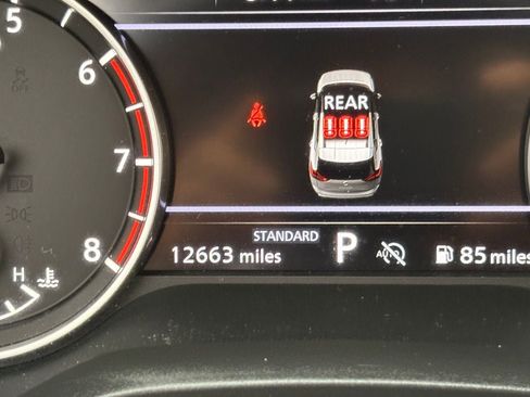 Certified 2024 Nissan Rogue SV FWD image 18