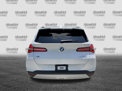 Used 2025 BMW X3 xDrive30i w/ Premium Package image 8