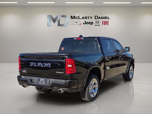 New 2026 RAM 1500 Big Horn AWD/4WD image 5