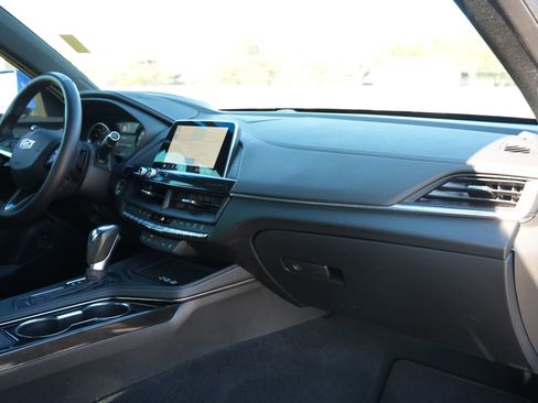 Certified 2022 Cadillac CT4 Luxury w/ Sun And Sound Package image 25