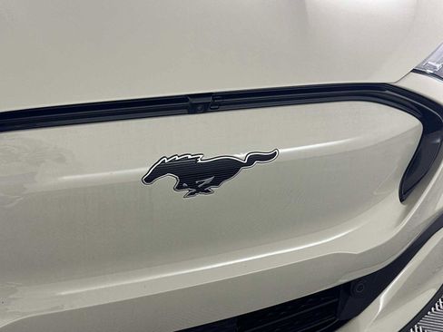 Used 2025 Ford Mustang Mach-E Premium image 13
