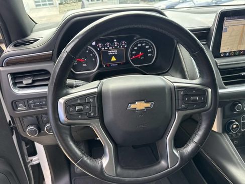 Used 2021 Chevrolet Suburban Premier w/ Premium Package RWD image 23