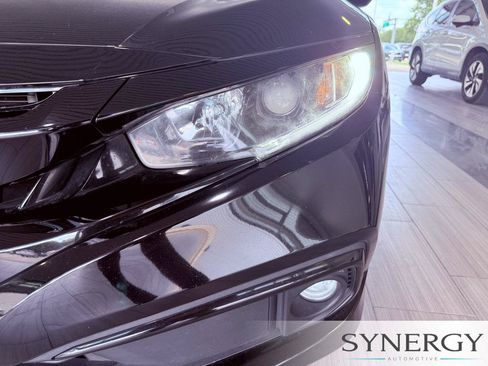 Used 2020 Honda Civic Sport image 10