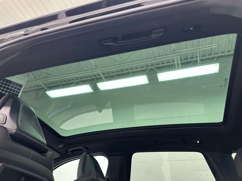 Used 2025 BMW X3 xDrive30i w/ Premium Package image 38