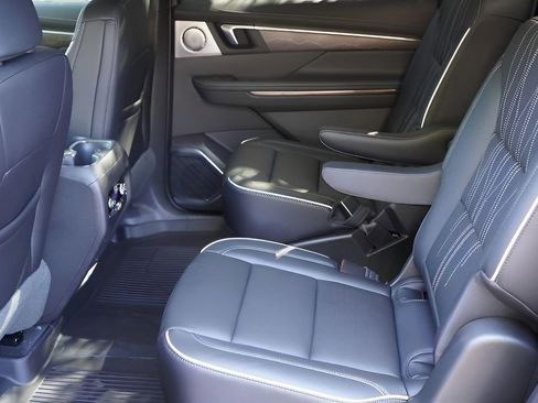 New 2026 Buick Enclave Avenir w/ Super Cruise Package image 27