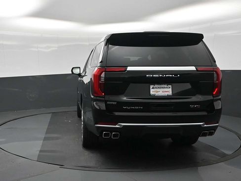 New 2026 GMC Yukon Denali w/ Sun & Power Step Package AWD/4WD image 8