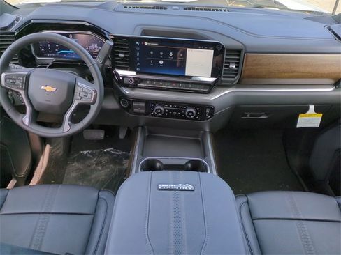 New 2026 Chevrolet Silverado 3500 High Country w/ Technology Package image 15