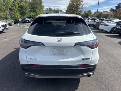 Used 2024 Honda HR-V Sport image 4