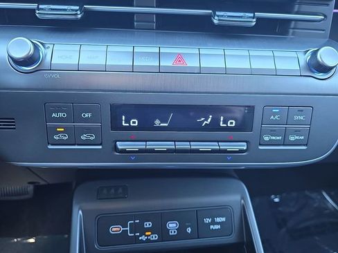 New 2026 Hyundai Kona Limited FWD image 30
