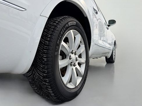 Used 2017 Buick Enclave Premium image 14