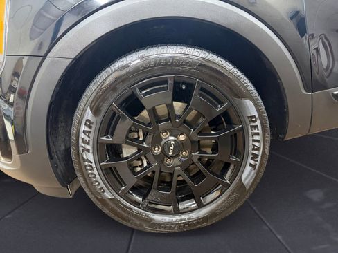 Used 2022 Kia Telluride SX w/ Nightfall Edition Package image 6