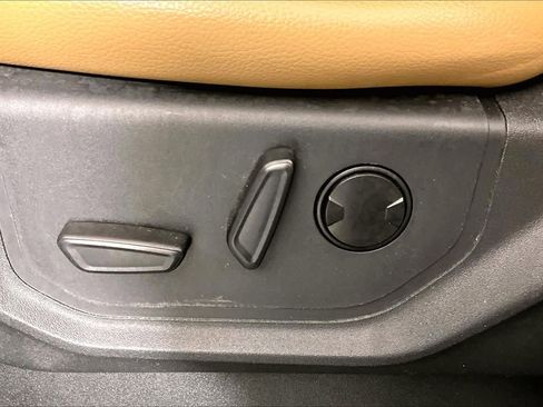 Used 2022 Ford F250 Lariat w/ Lariat Ultimate Package image 32