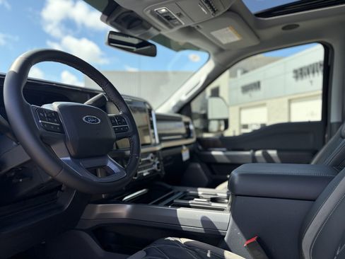 New 2026 Ford F250 Lariat w/ Black Appearance Package AWD/4WD image 20