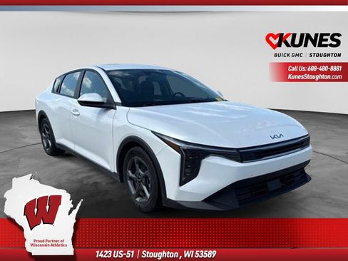 Used 2025 Kia K4 FWD image 1