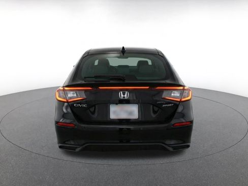 Used 2025 Honda Civic Sport image 8
