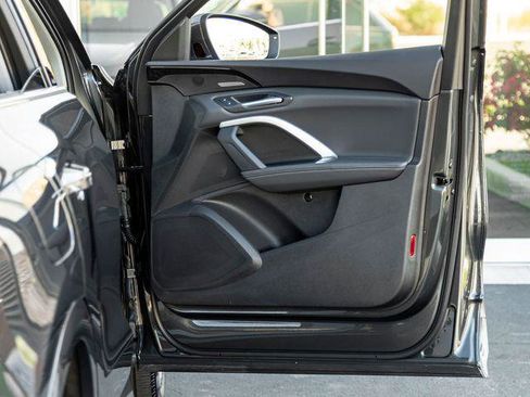 Certified 2025 Audi Q5 Premium Plus w/ Premium Plus image 30