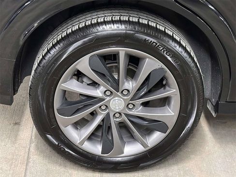 Used 2021 Buick Encore GX Select w/ Sport Touring Package image 12