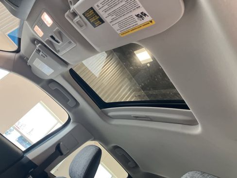 Certified 2023 Ford Maverick XLT w/ XLT Luxury Package image 12