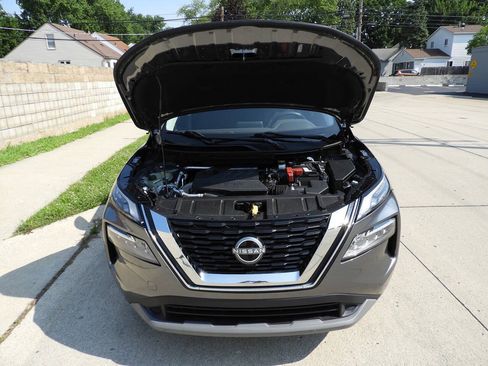 Used 2023 Nissan Rogue S AWD/4WD image 41