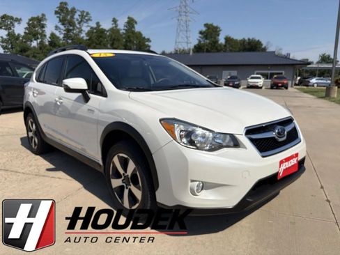 Used 2015 Subaru Crosstrek Touring w/ Popular Package #2 AWD/4WD image 1
