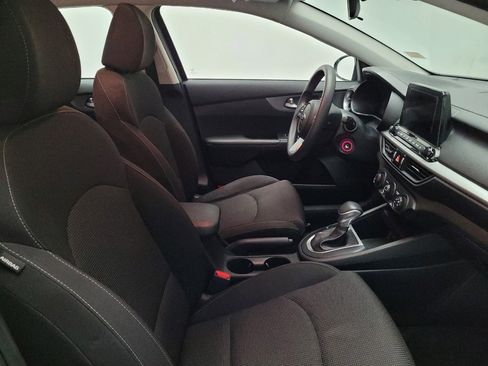 Used 2020 Kia Forte LXS FWD image 21