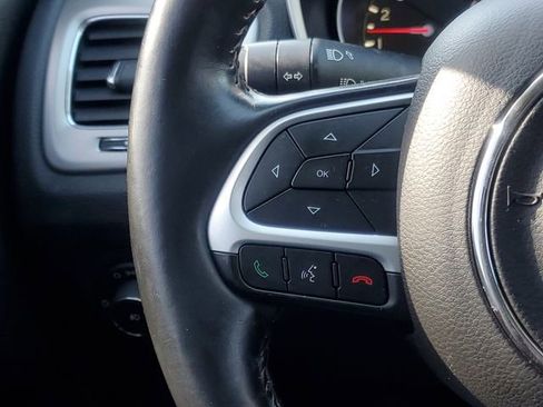 Used 2018 Jeep Compass Latitude w/ Popular Equipment Group image 18