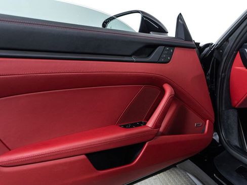 Used 2024 Porsche 911 Targa 4 GTS image 18