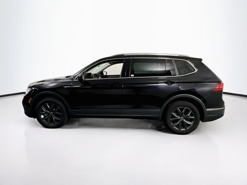Used 2022 Volkswagen Tiguan SE AWD/4WD image 8
