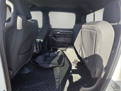 Used 2021 RAM 1500 Big Horn AWD/4WD image 33
