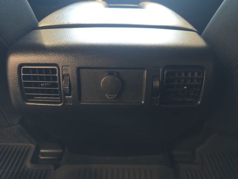 Used 2021 Toyota Tundra SR5 AWD/4WD image 26