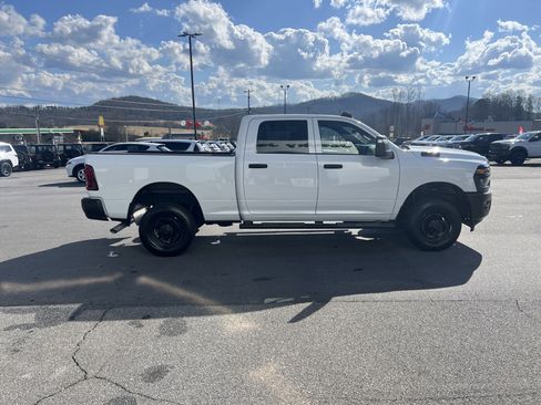 Used 2025 RAM 2500 Tradesman image 4