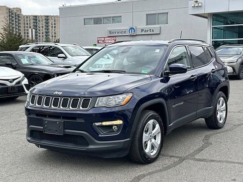 Certified 2019 Jeep Compass Latitude image 5