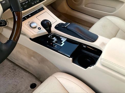 Used 2013 Lexus ES 350 image 16